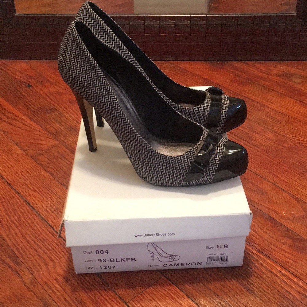 Women’s size 8.5 heels